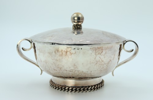 Coupe couverte par Jean Després - Argenterie et Arts de la table Style Art Déco