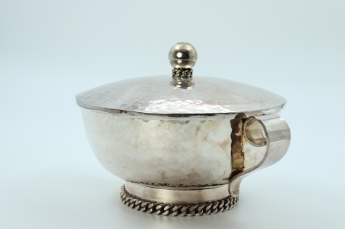 Coupe couverte par Jean Després - Art Revival