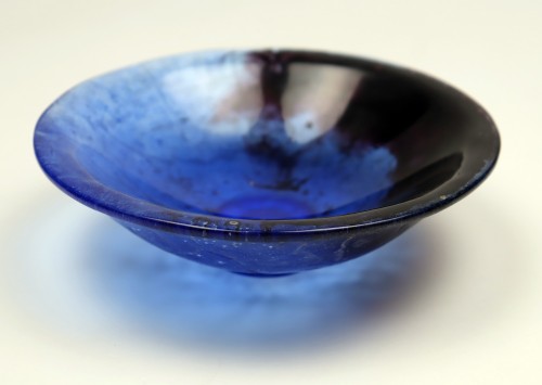 Glass & Crystal  - Glass paste cup - François Décorchemont (1880-1971)