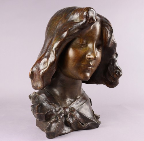 Sculpture Sculpture en Terre cuite - Buste de jeune femme par Pierre-Félix Fix-Masseau