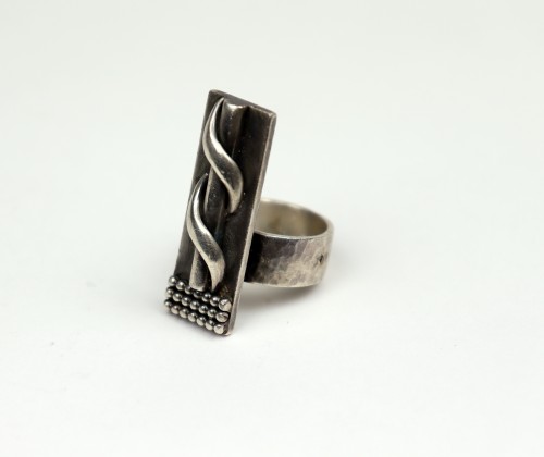 20th century - Silver ring by Jean Després (1889-1980)