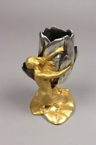 Objet de décoration Cassolettes, coupe et vase - Vase Femme au nénuphar - Maurice Bouval (1863-1916)