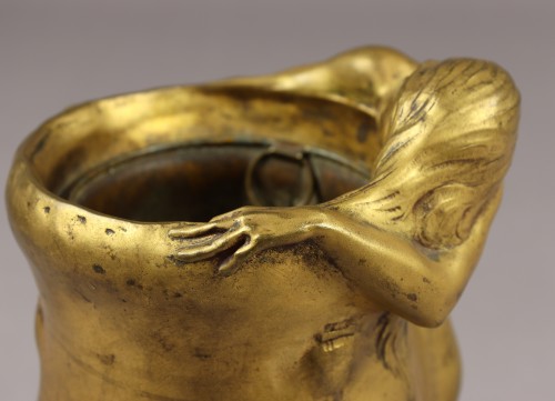 Lassitude, vase en bronze doré - Charles Vital-Cornu (1851-1927) - Objet de décoration Style Art nouveau