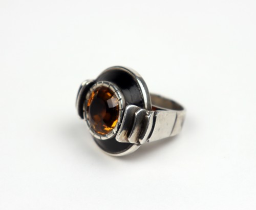 Jean Després (1889-1980) - Silver ring with faceted citrine - 