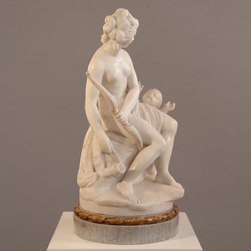 Vénus désarme l’Amour en marbre blanc - milieu du XIXe siècle - Napoléon III