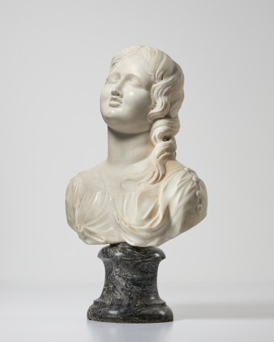 Marble Bust of a Goddess, North Italian circa 1700 - Sculpture Style Louis XVI
