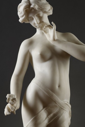 "Nymphe à la Fleur" des Frères Pugi - Sculpture Style 