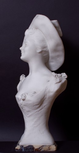 Young woman with a hat  - Henri Godet (1863 - 1937) - Sculpture Style 