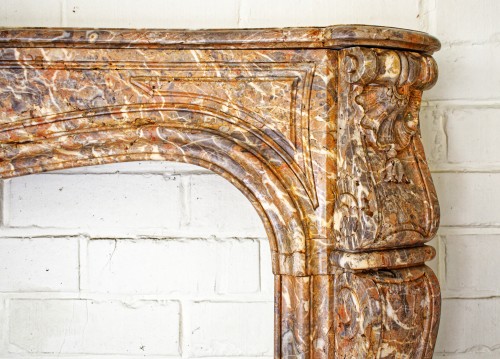 19th century - Large polychrome marble fireplace in Louis XV style