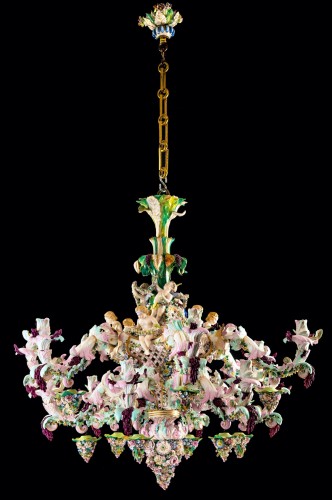 Lustre aux chérubins en porcelaine de Meissen du 19e siècle - Napoléon III