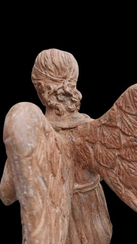 XVIe siècle et avant - Paire d'anges en terre cuite