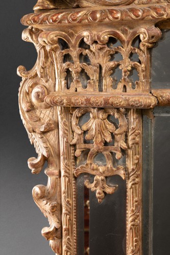 Gilded wood mirror, Paris Regency period circa 1720 - Mirrors, Trumeau Style French Regence