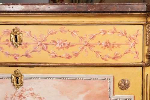 Antiquités - Secretary in daffodil lacquer, attributed to R. Dubois, Paris around 1780