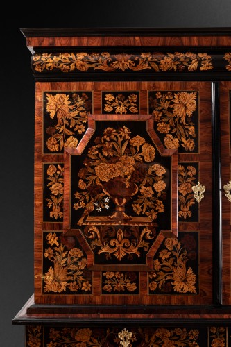 Furniture  - 17th ideboard in marquetry , by Thomas Hache 