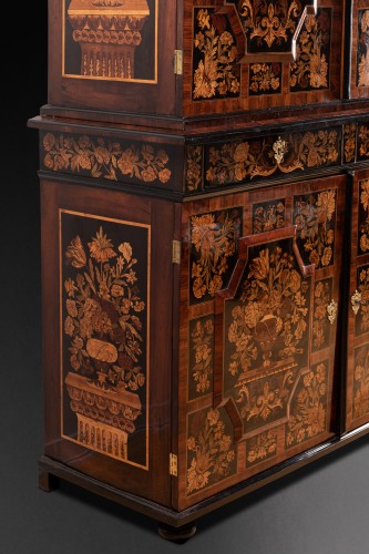 Louis XIV - 17th ideboard in marquetry , by Thomas Hache 