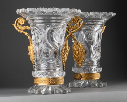 XIXe siècle - Paire de vases en cristal et bronze, L’escalier de cristal vers 1820
