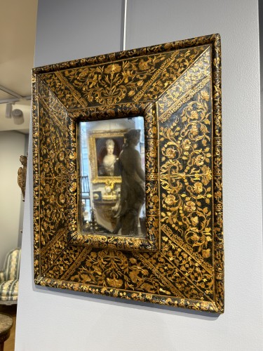 Louis XIV - Mirror in lacquer and straw marquetry, Louis XIV period.
