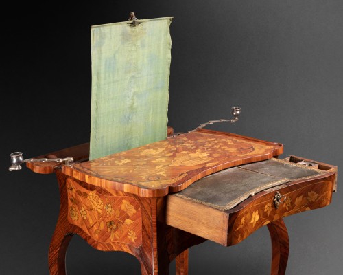 Furniture  - Living room table with a mechanism by J. Schmitz, Paris, circa 1750