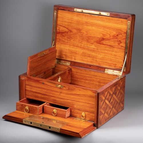 Louis XV - Rosewood carriage case, Paris, Louis XV period, circa 1760