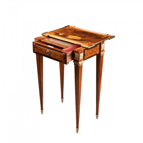 Petite table à système de salon, Paris fin du 18e siècle