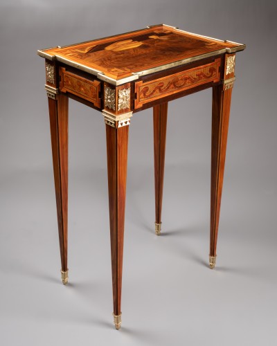 XVIIIe siècle - Petite table à système de salon, Paris fin du 18e siècle