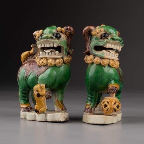 Asian Works of Art  - Pair of Fö lions, Kangxi China, Rothschild Collection 