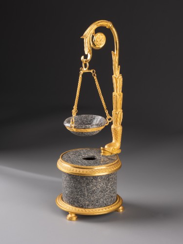 Antique incense burner in hard stone and gilded bronze, Vienna around 1810 - Decorative Objects Style Empire