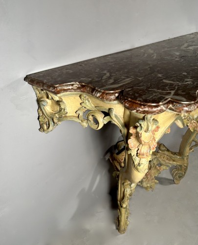 Louis XV - Console laquée à décor rocaille, époque Louis XV vers 1740