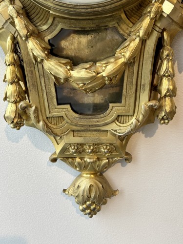 Cartel d’applique en bronze doré signé Osmond, Paris vers 1775 - Transition