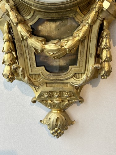 Wall clock in gilded bronze signed Osmond, Paris circa 1775 - Transition