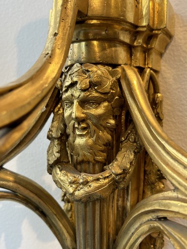 Paire d’appliques aux Bacchus, Paris époque Louis XV vers 1780 - Luminaires Style Louis XVI