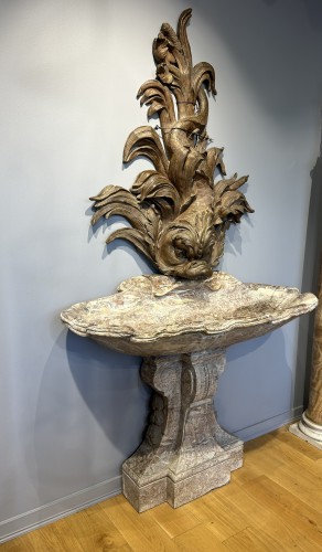 XVIIIe siècle - Fontaine en marbre et plomb, Paris époque Louis XV