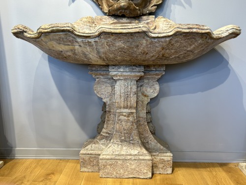 Marble and lead fountain, Paris, Louis XV period - Louis XV