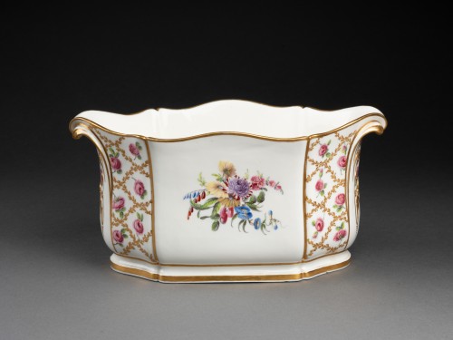 Louis XV - Garniture en porcelaine de la Manufacture de Sévres vers 1768