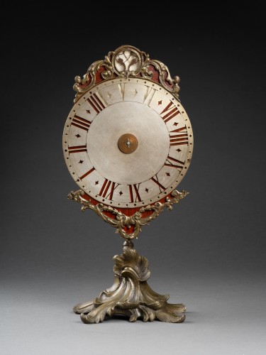 Nightlight travel clock with rotating dial circa 1740 - Horology Style French Regence