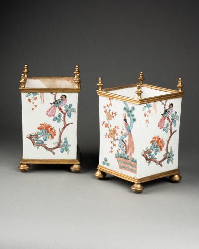 XVIIIe siècle - Paire de vases en porcelaine du Japon, vers 1680