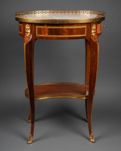 18th fine Coffee table by F.SCHEY circa 1770 - Furniture Style Transition
