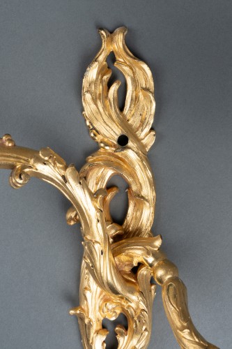 Lighting  - Pair of gilded bronze sconces, Paris around 1730