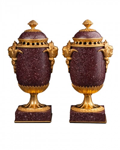 Paire de pots-pourris en porphyre, Rome vers 1800-1810