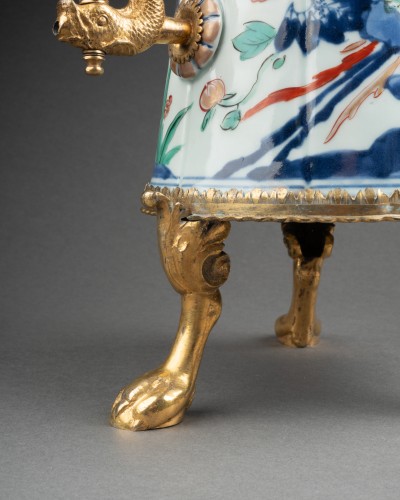 Louis XIV - Japanese porcelain coffee fountain, circa 1700