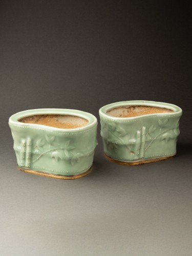 Antiquités - Paire de vases en porcelaine céladon, Chine 18e siècle