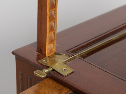 Louis XVI Mahogany Architect&#039;s Table by P. Pioniez, Paris - Furniture Style Louis XVI