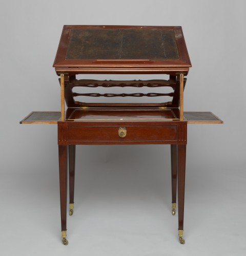18th century - Louis XVI Mahogany Architect&#039;s Table by P. Pioniez, Paris