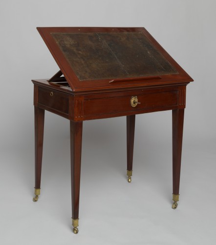 Louis XVI - Louis XVI Mahogany Architect&#039;s Table by P. Pioniez, Paris