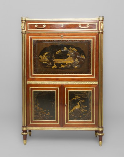 Mahogany and Japanese lacquer writing desk, Paris circa 1790 - 