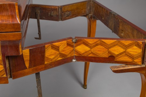 18th century - Table tric-trac de voyage à système P.Denizot vers 1770