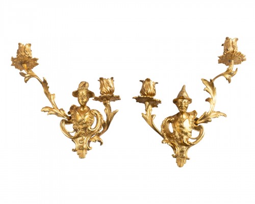 Pair of Chinese Couple Wall Lights, Paris circa 1740