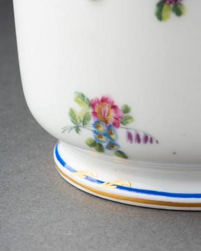Pair of Sévres porcelain glass buckets, 1759 - 