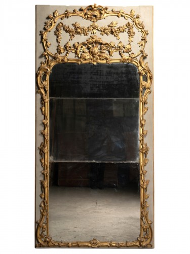 Large giltwood overmantel, Provence, Louis XV period, circa 1760