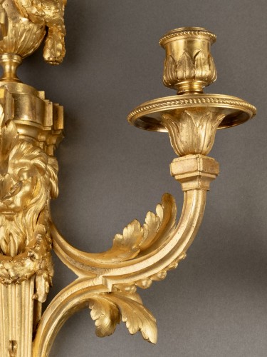 Luminaires Appliques - Paire d’appliques aux lions par St Germain, Paris vers 1765